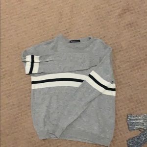 Brandy Melville sweater